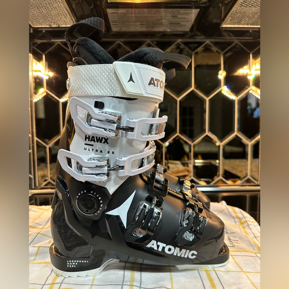 Atomic Hawx Ultra 85 W Ski Boots - Women's 2023